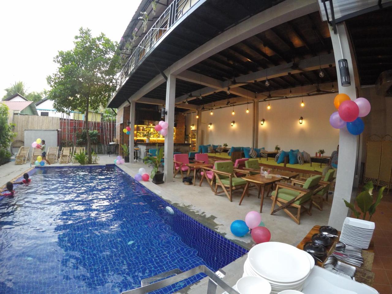 1953 Siem Reap Hostel Экстерьер фото